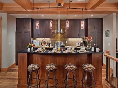Eight Bedrooms Luxury Rental Home in Steamboat Springs
